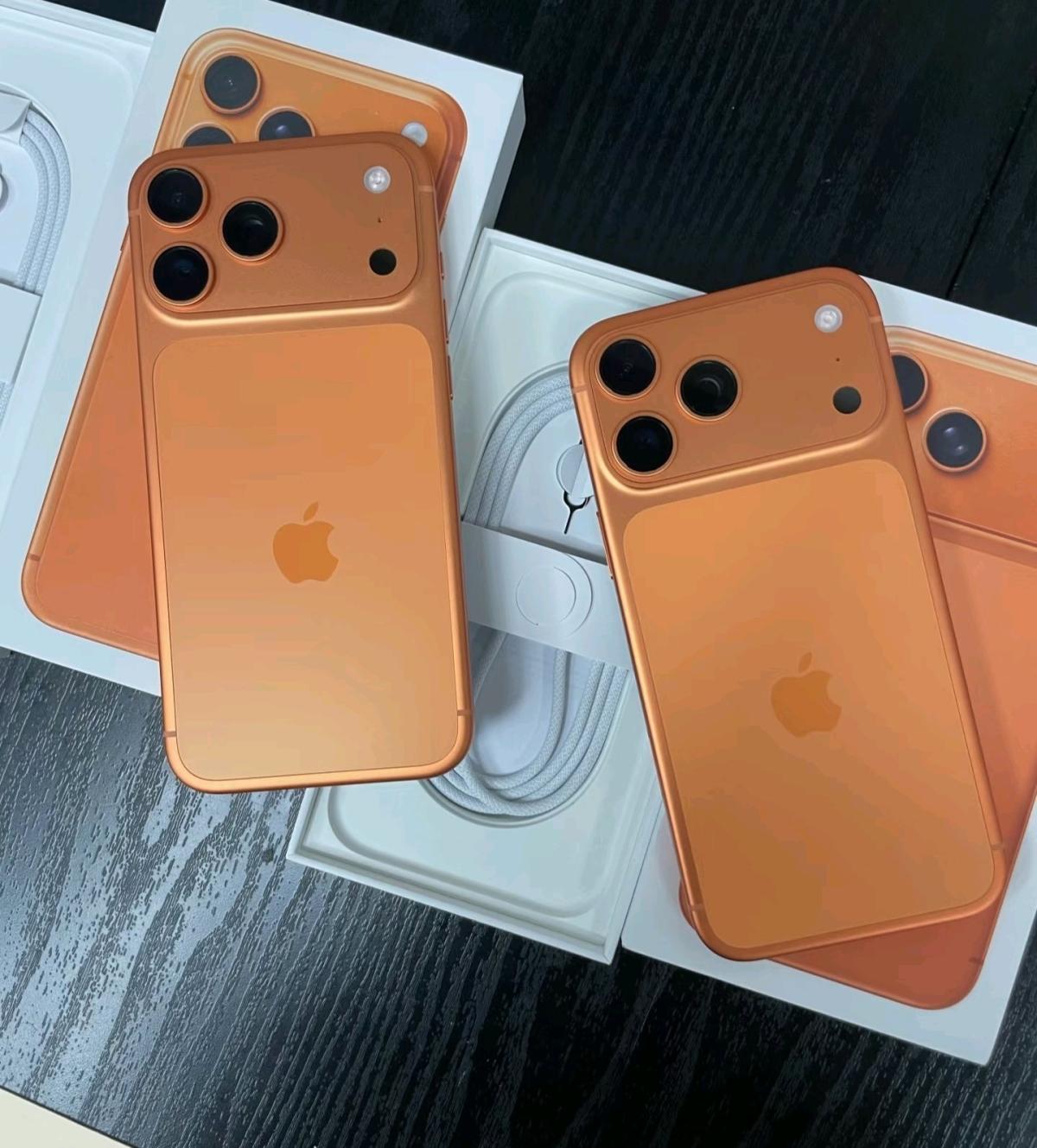 iPhone 17 Pro Max Orange Titanium  Potencia Estilo y Exclusi