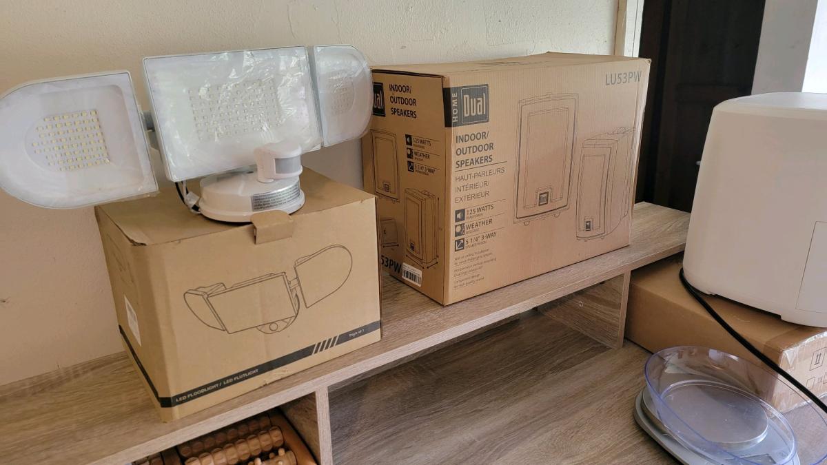5pm to 7PM Moving Sale Mon to Thurs PRICED TO SELL