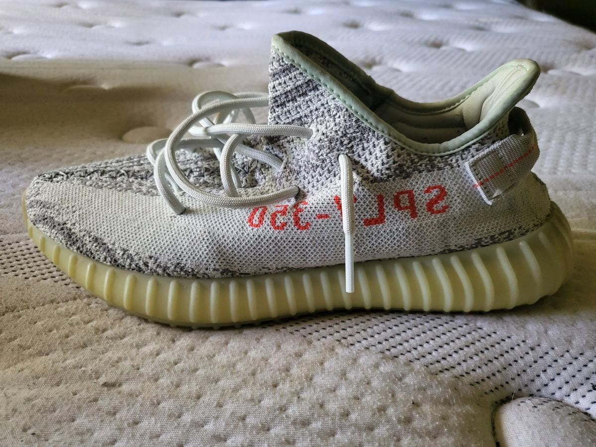 Yeezy Boost 350 V2 Blue Tint 2017