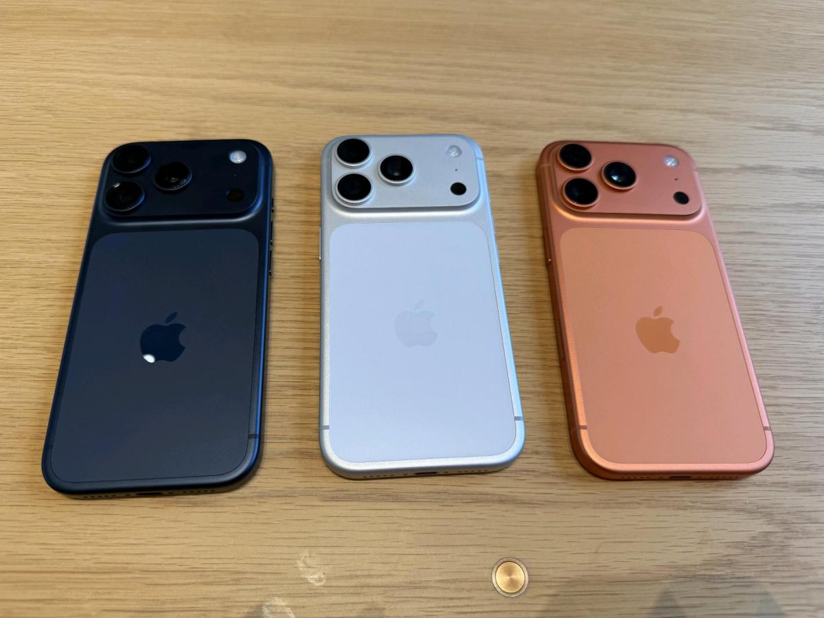 iPhone 17 Pro Max Orange Titanium  Potencia Estilo y Exclusi
