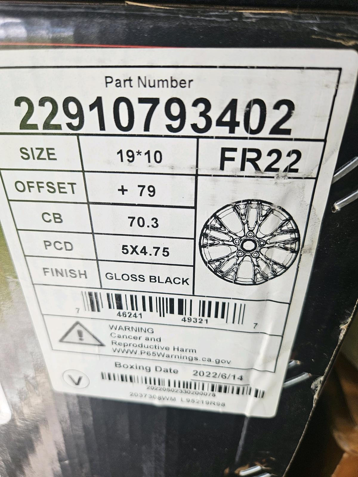 Vendo 4 Rines de corvette en 450 dolares