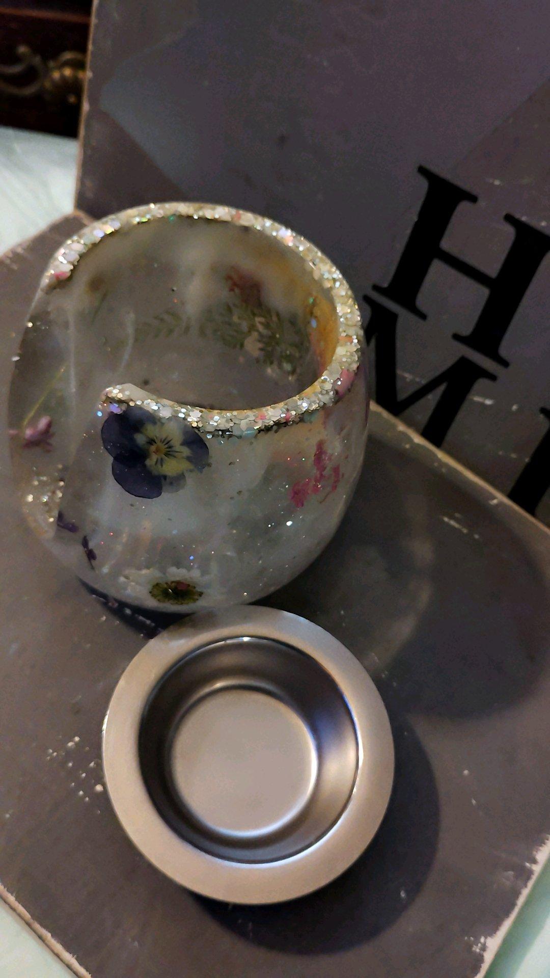 Handcrafted resin wax warmers