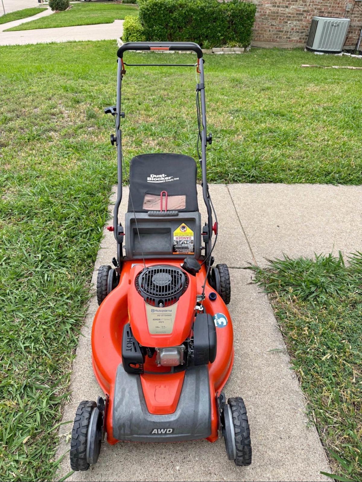 HUSQVARNA HU 675 AWD KOKLER 22 Sefl propelle