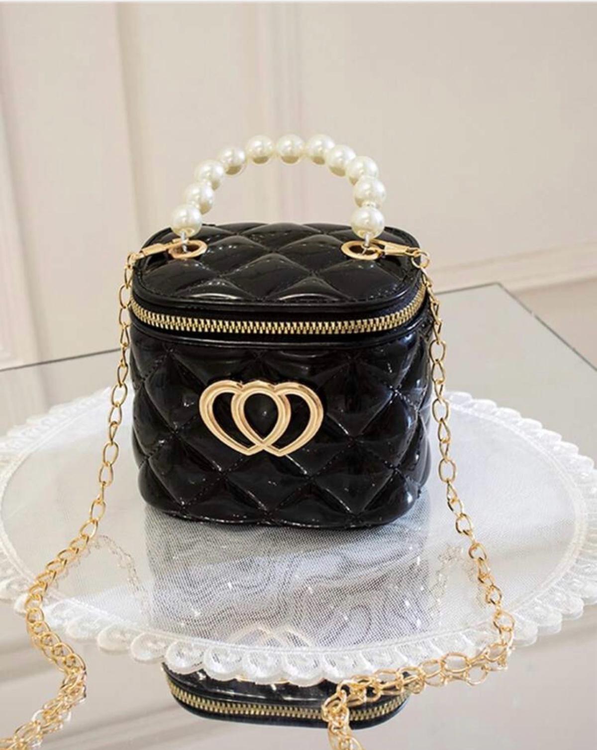 Charming pearl handle purse and tumbler set