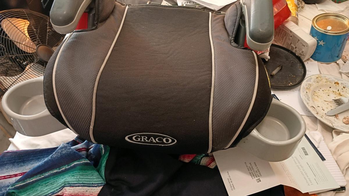 booster seat for car