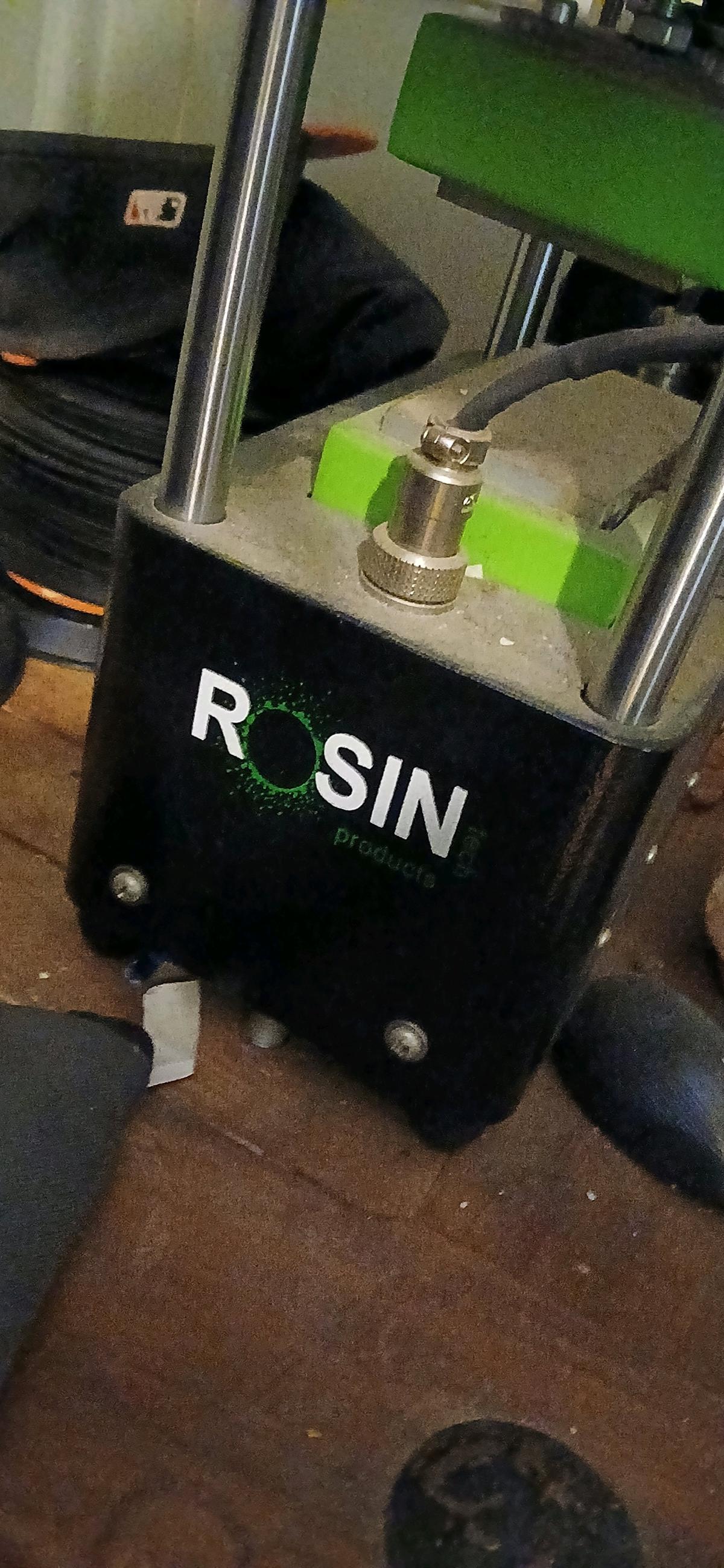 Heat Press for cannabis oil