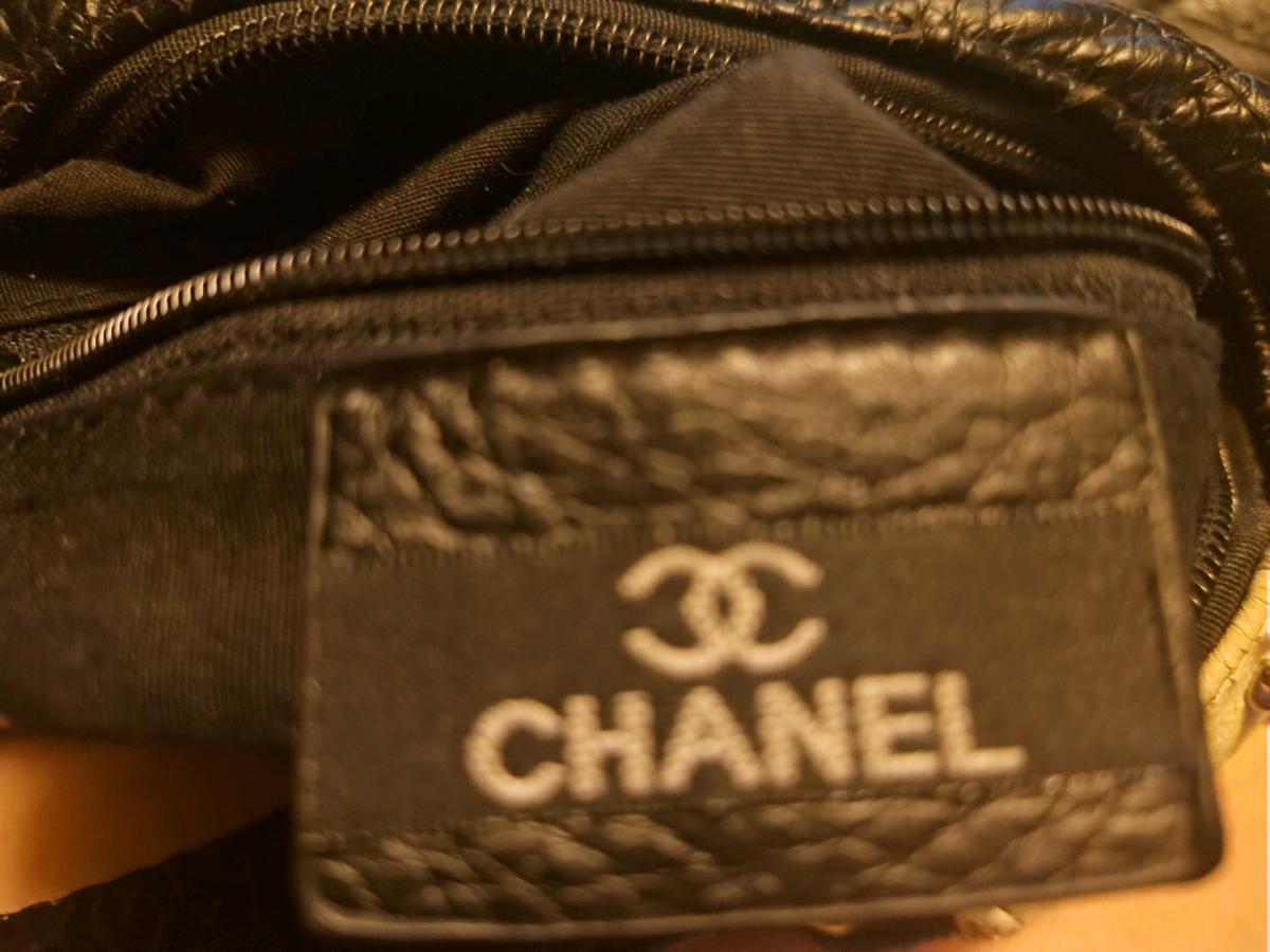 faux chanel purse leather with chain accents