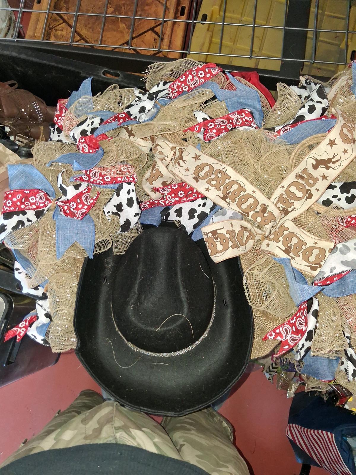 very nice hand made wreaths variety of styles