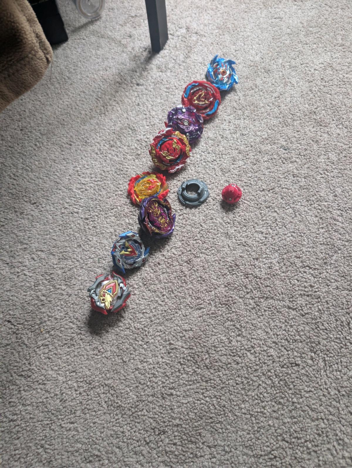 8 beyblade burst beyblades