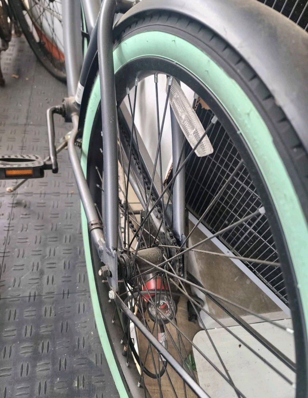 26 inch womens Huffy Cranbrook bike