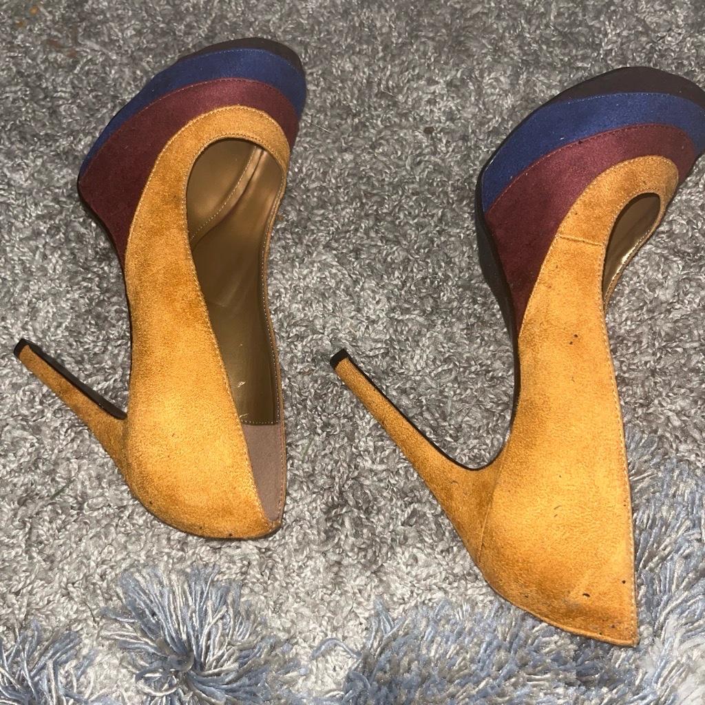 Paprika size 9 new