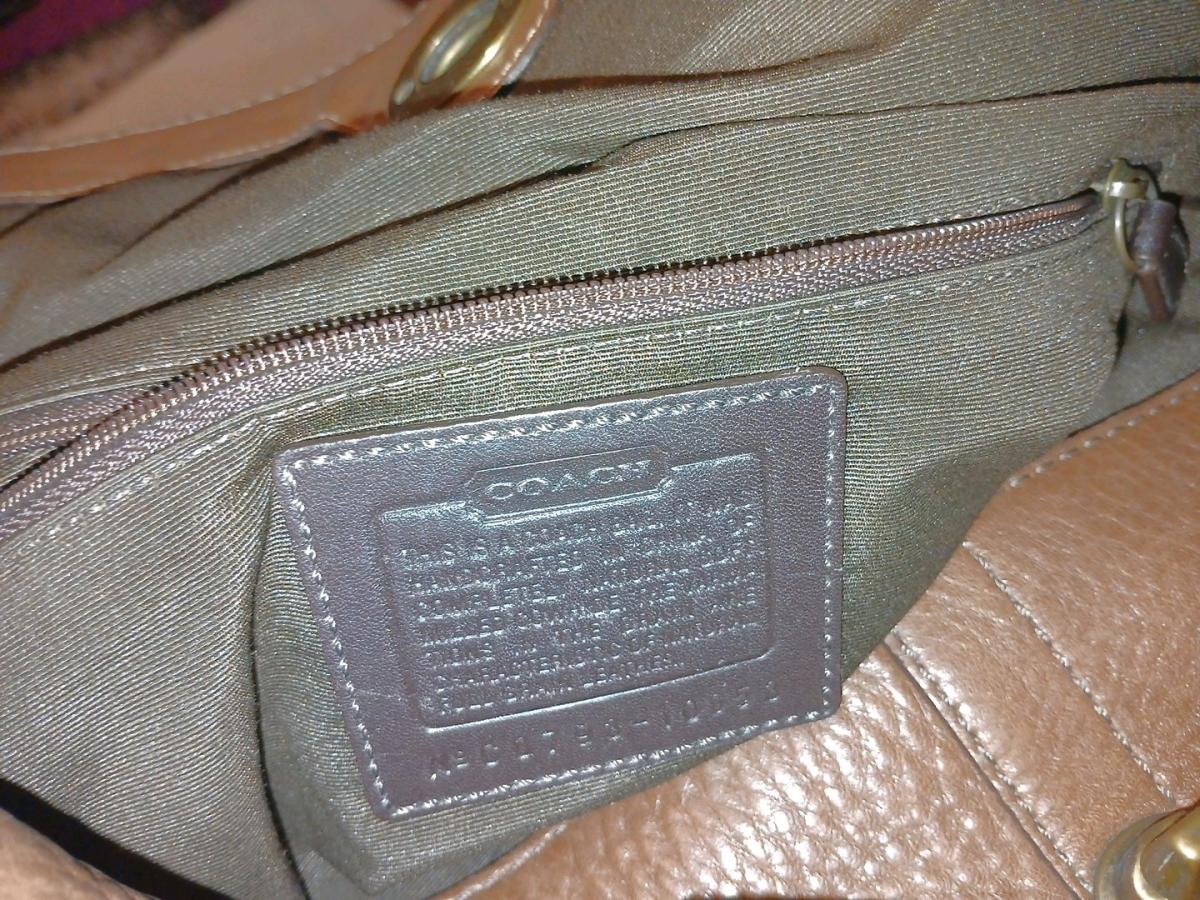 Vintage Brown Coach Chelsea Turnlock Pebble Leather Satchel