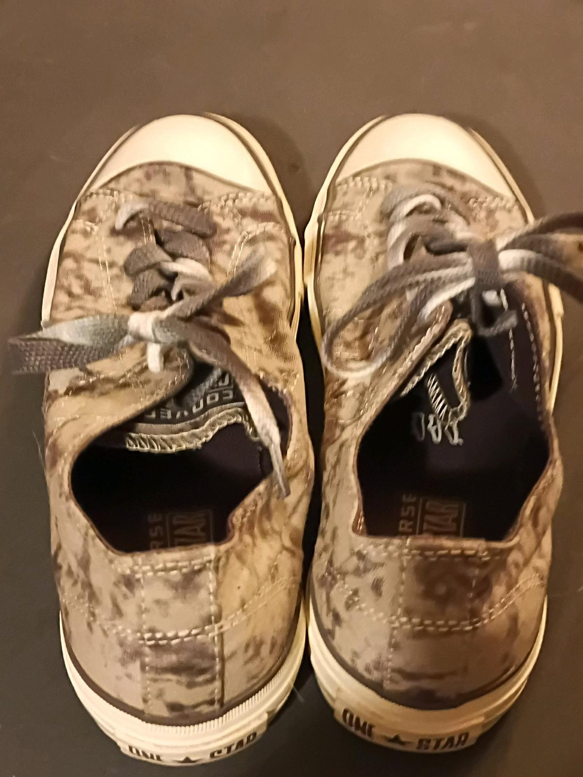 Converse One Star shoes size 7