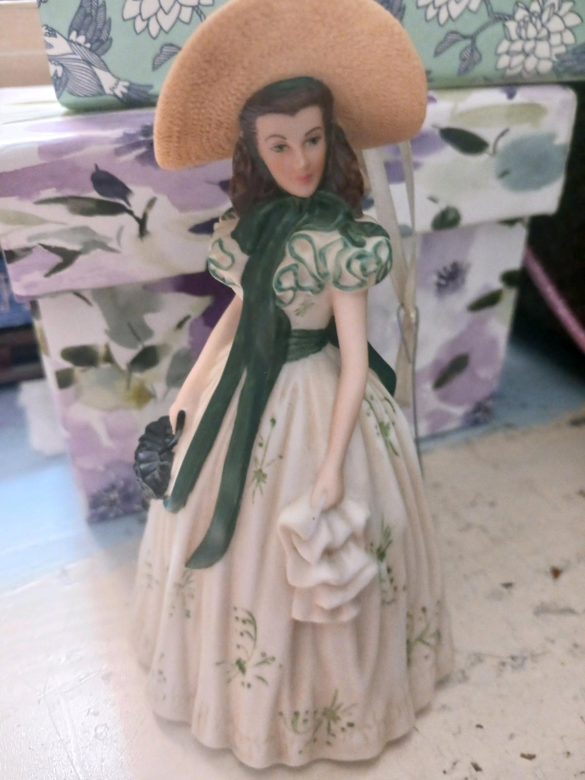 Gone with the wind christmas ornaments with boxes