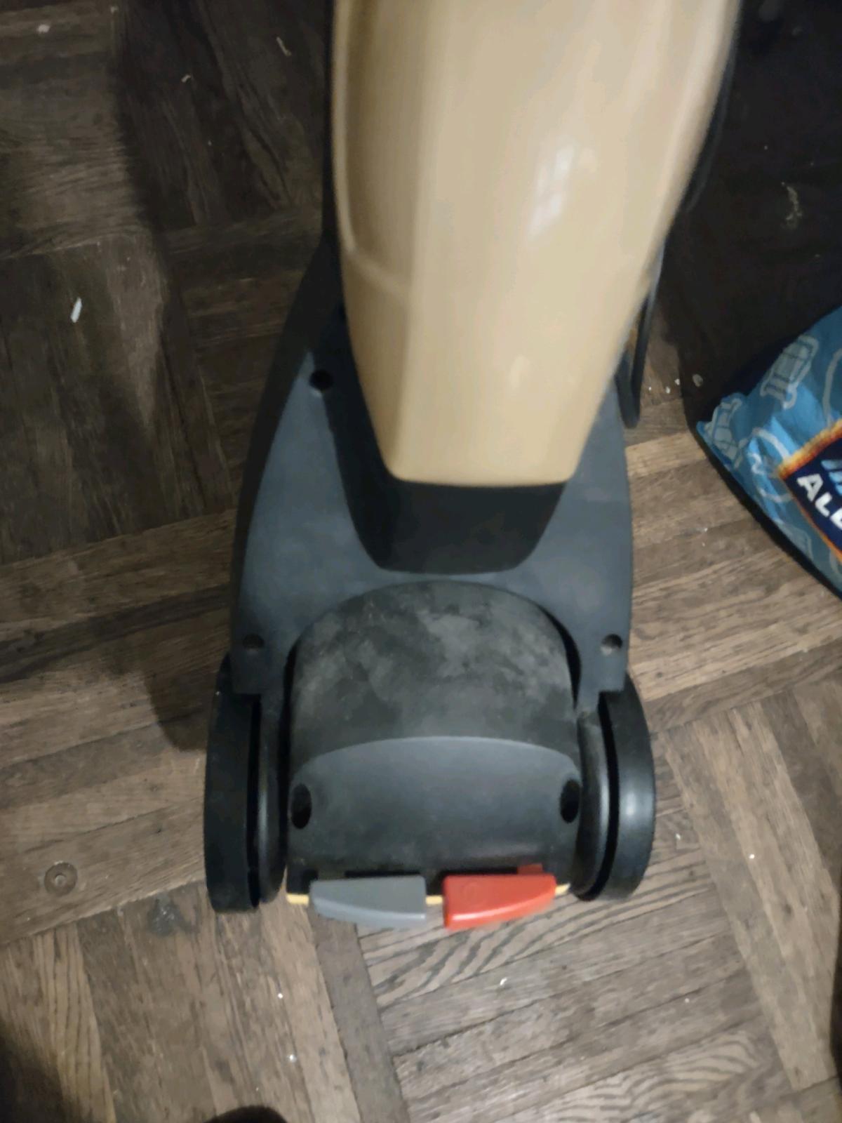 Used Bissell Powerforce Powerbrush deep cleaner