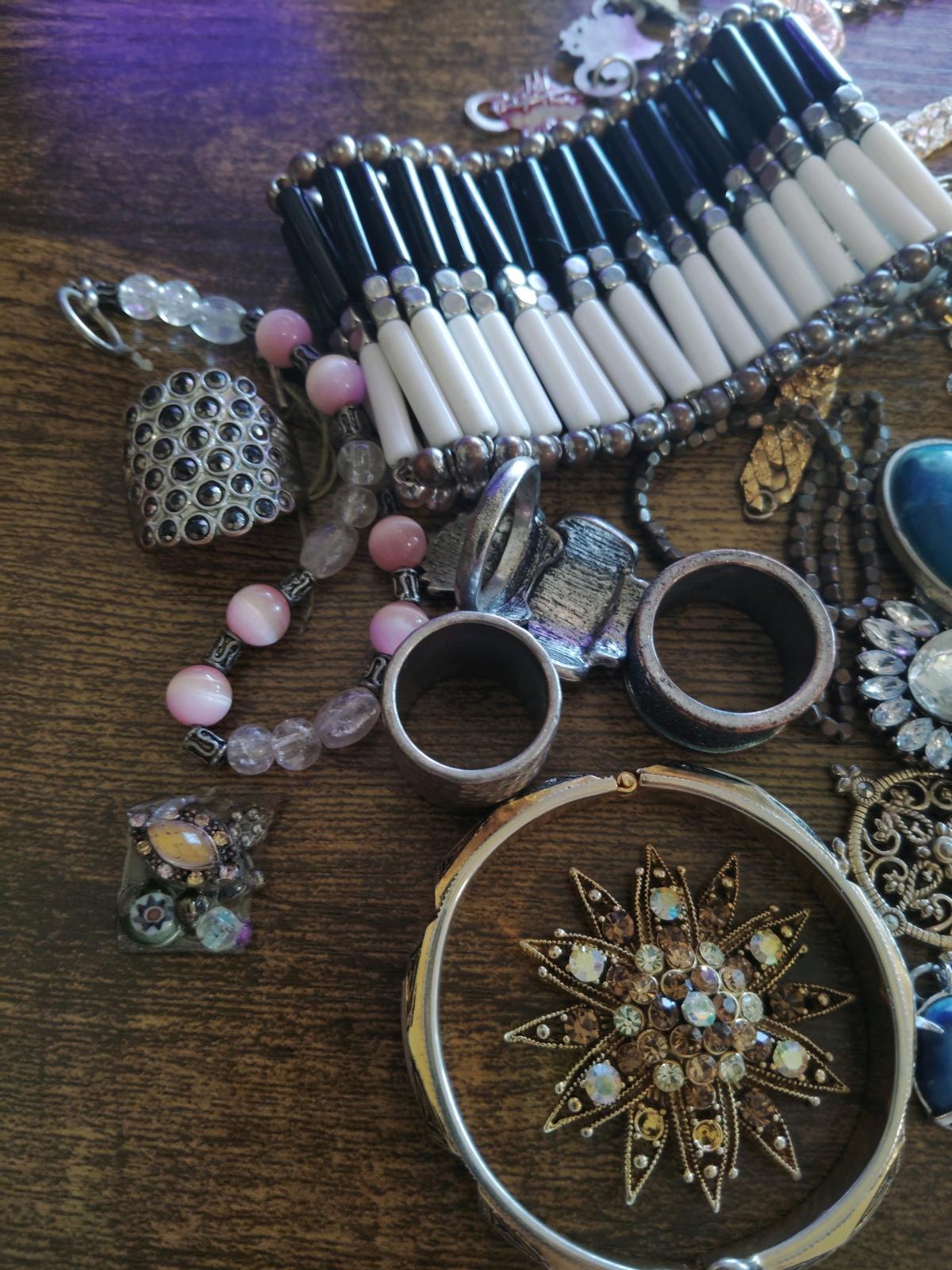 trinkets and what not