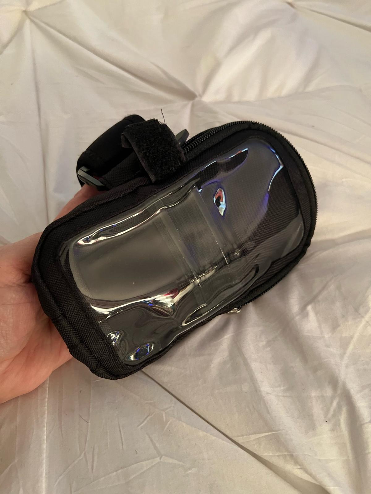 phone phone carrier case like new