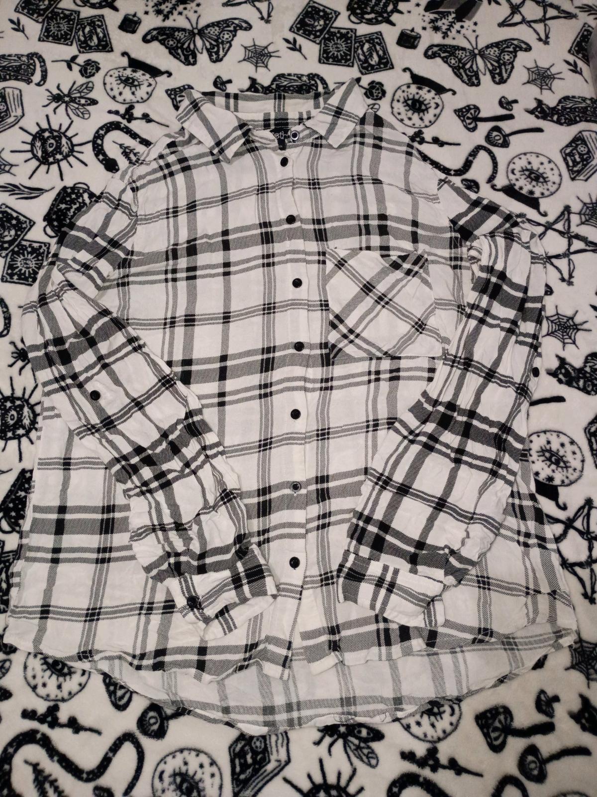 Polly And Esther Blouse