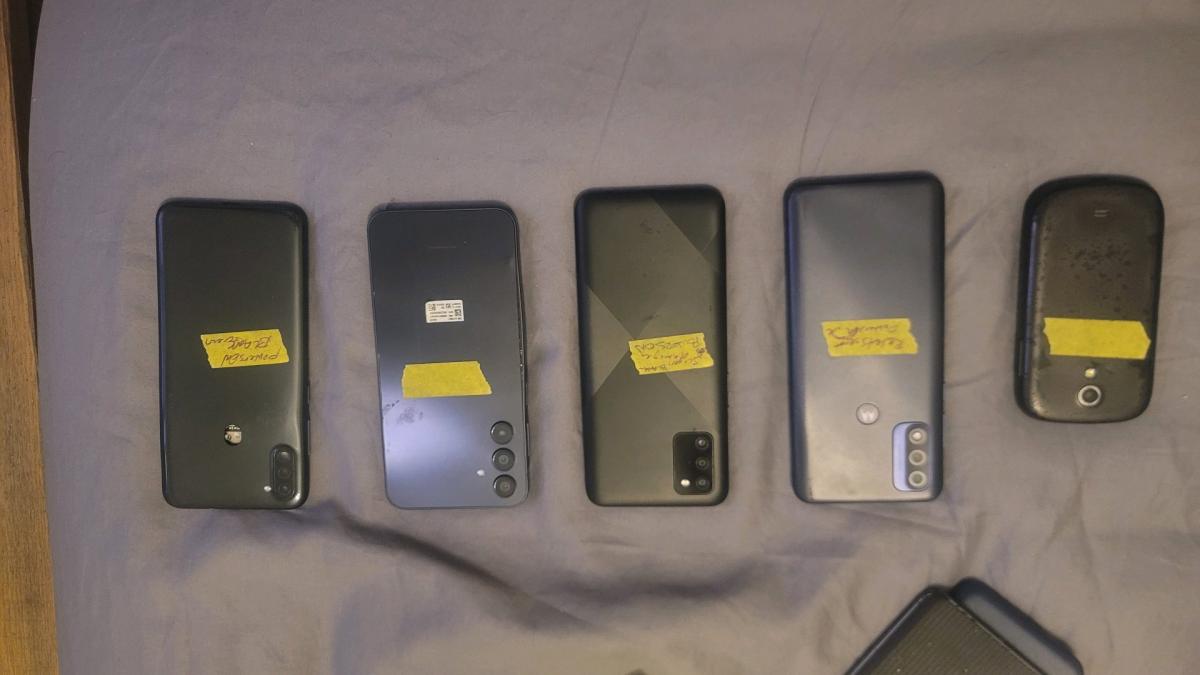 android phones LG SAMSUNG MOTOROLA parts repair galaxy