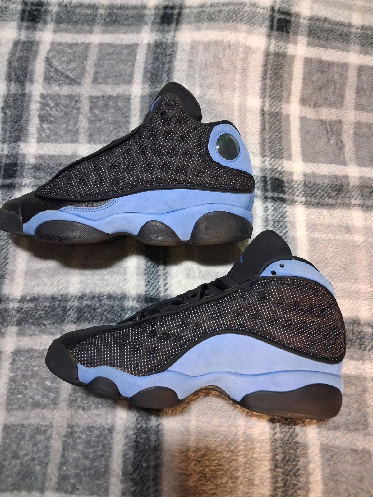 Size 5Y Nike Air Jordan 13 Retro Black and University Blue