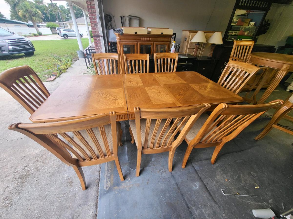 Elegant Solid Wood Dining Table Set 8 Chairs  Matching Pub S