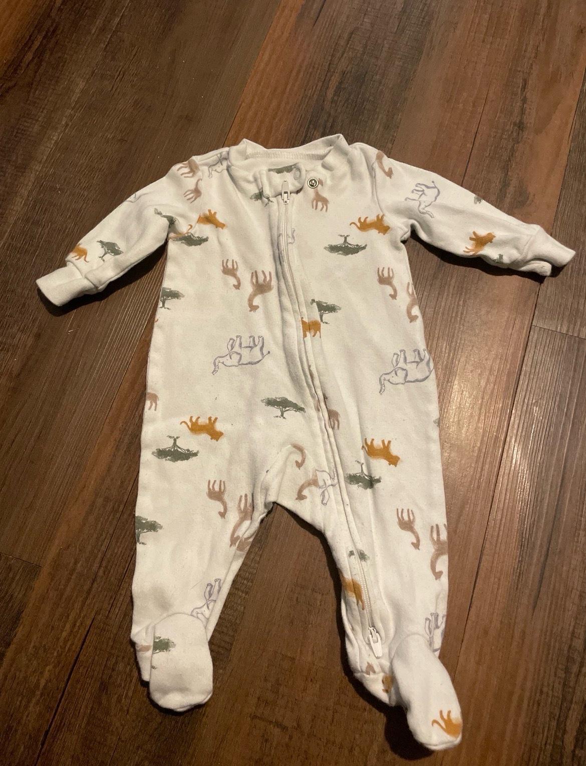 ten 0 to 3 month baby sleepers