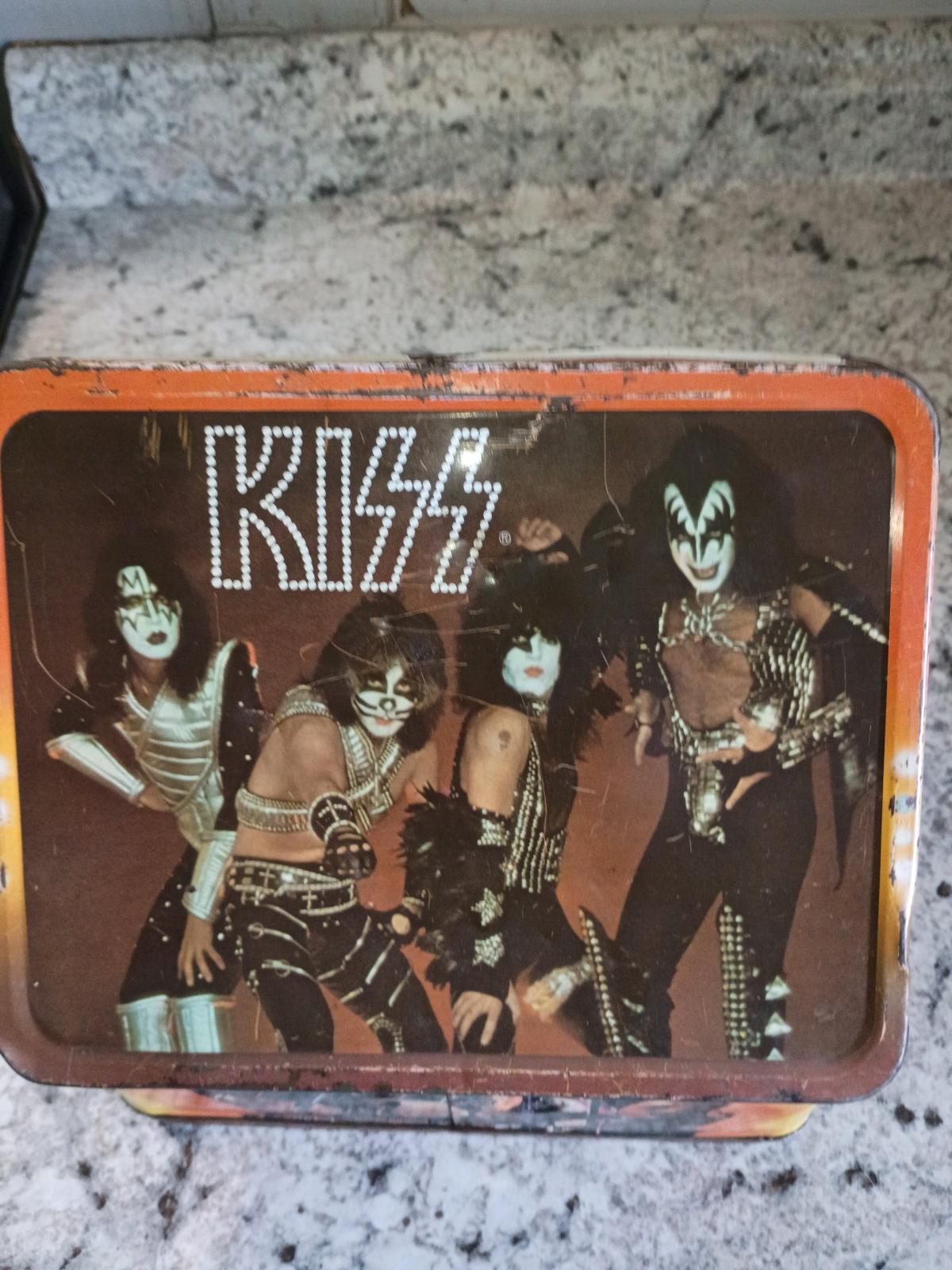 KISS 1977 Vintage Metal Lunchbox