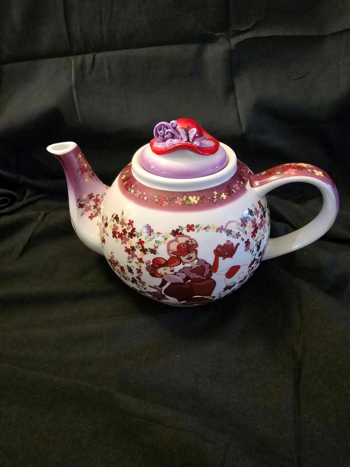 2004 Paul Cardew Design Red Hat Society Tea Time teapot