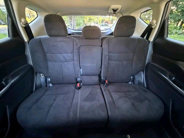 2015 Nissan Murano SV  5900 Roosevelt