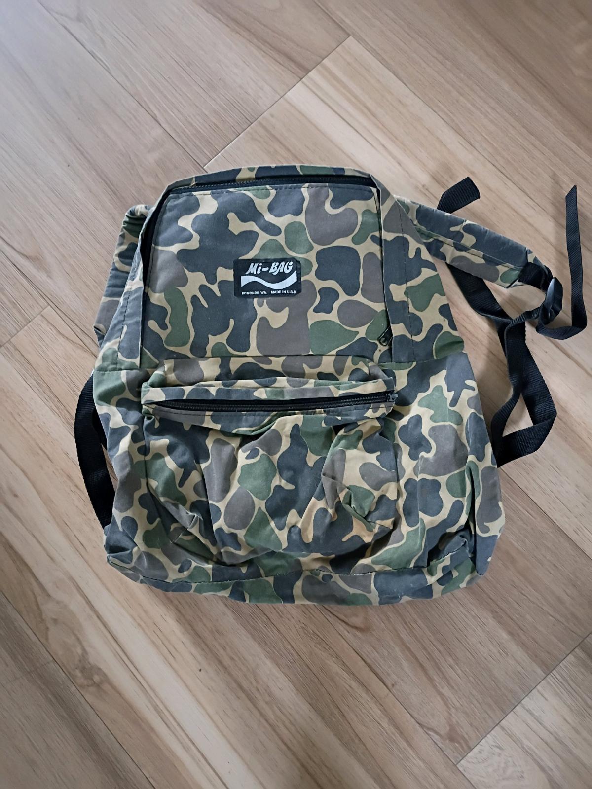 lots of hunting gear send me an offer