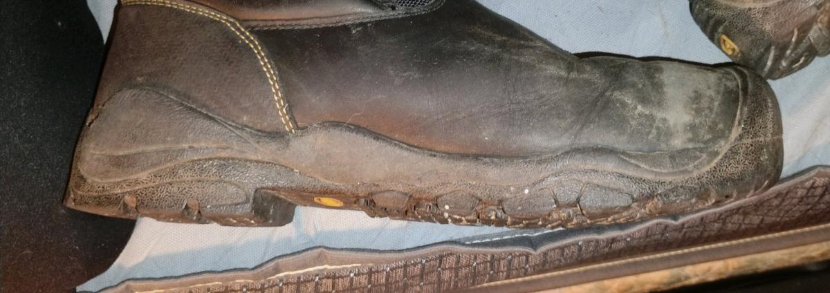 KEEN Mens Waterproof Safety Toe Work Boots Size 12