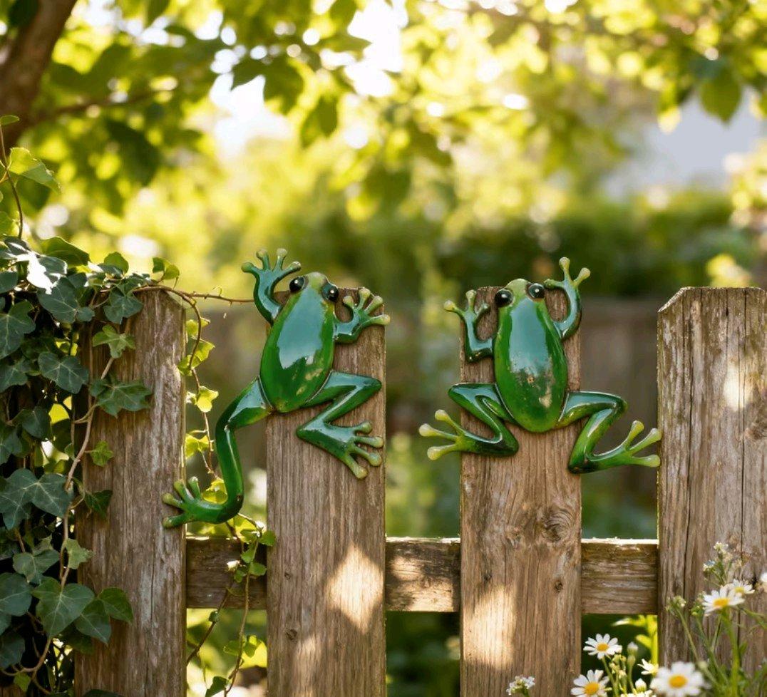 Set of Metal Frogs