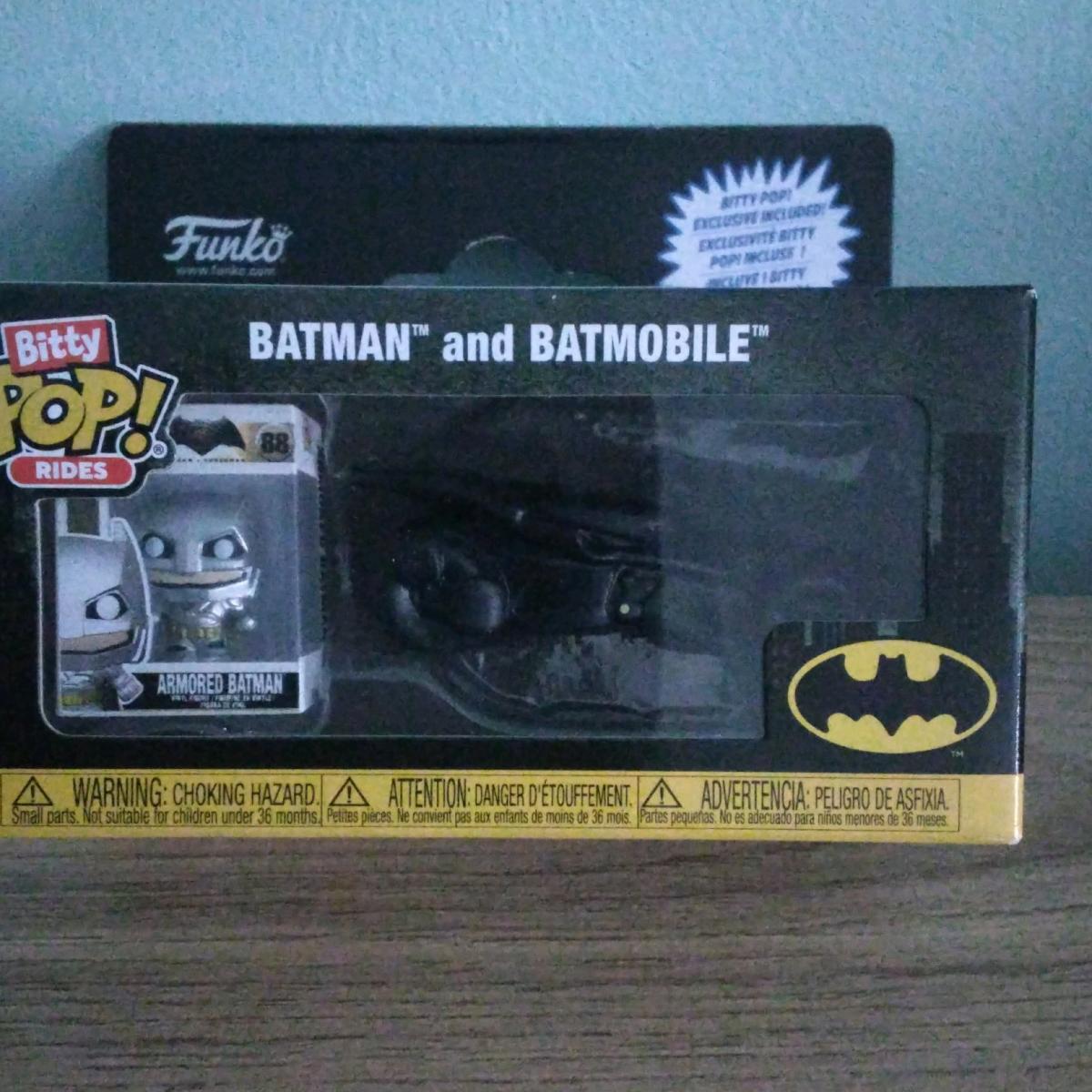 Batman Pop Funko Batman and Batmobile