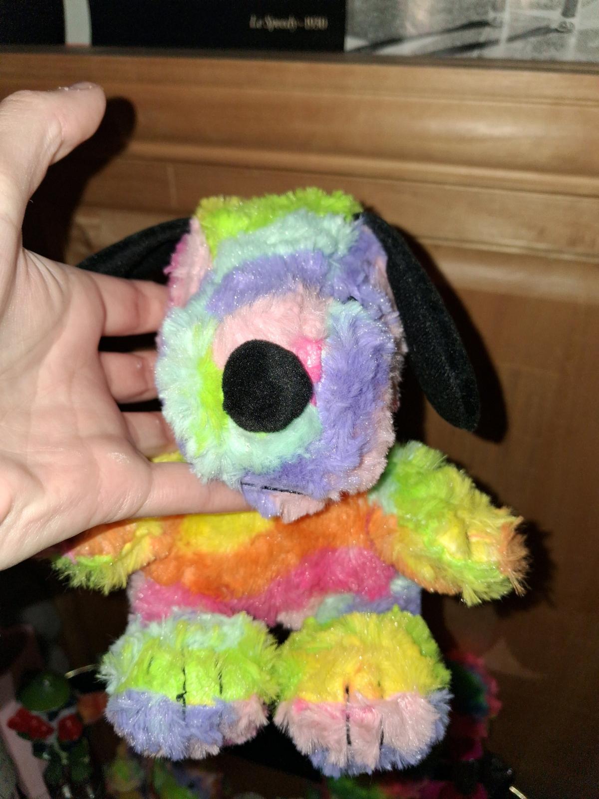 Hallmark tie die snoopy and other plush toys