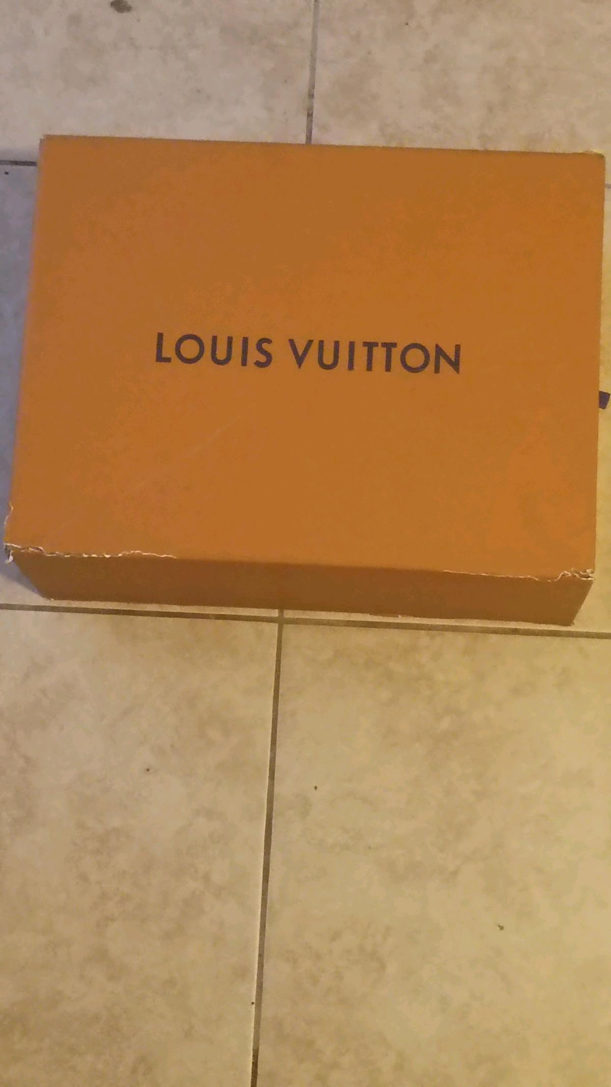 louis vuitton size 13 just throw me a offer
