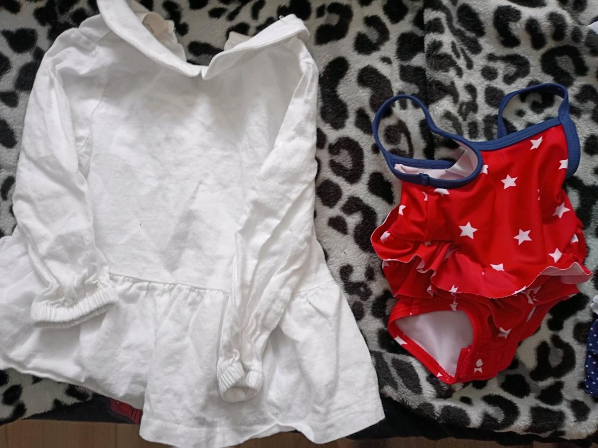 bundle of baby girl clothes sizes nb to 6 months