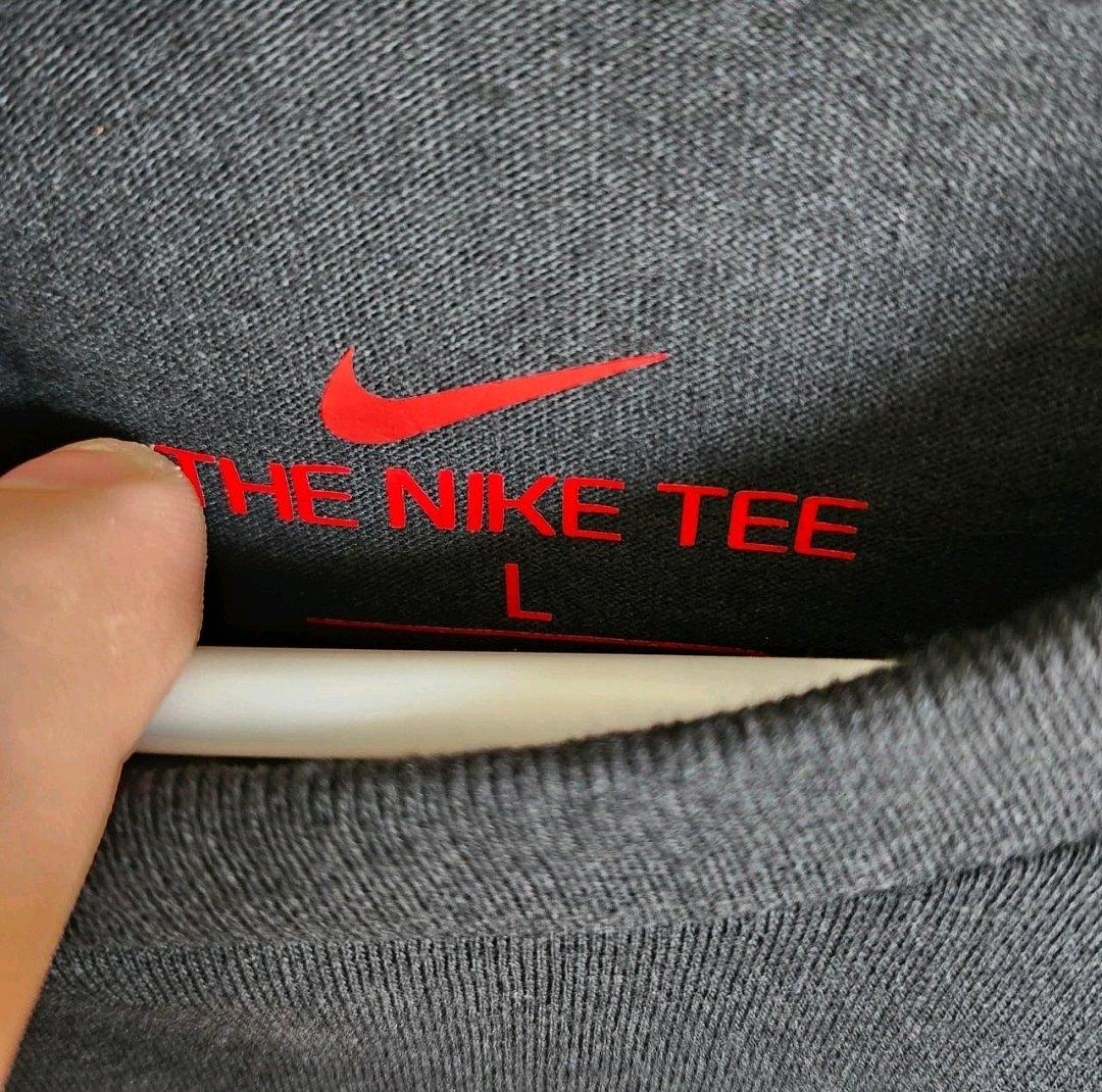 NIKE Tshirt