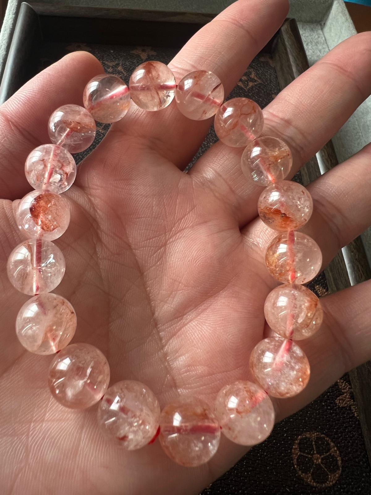 11mm Red Inclusion Flower Quartz Stretch Bracelet Glossy Uni