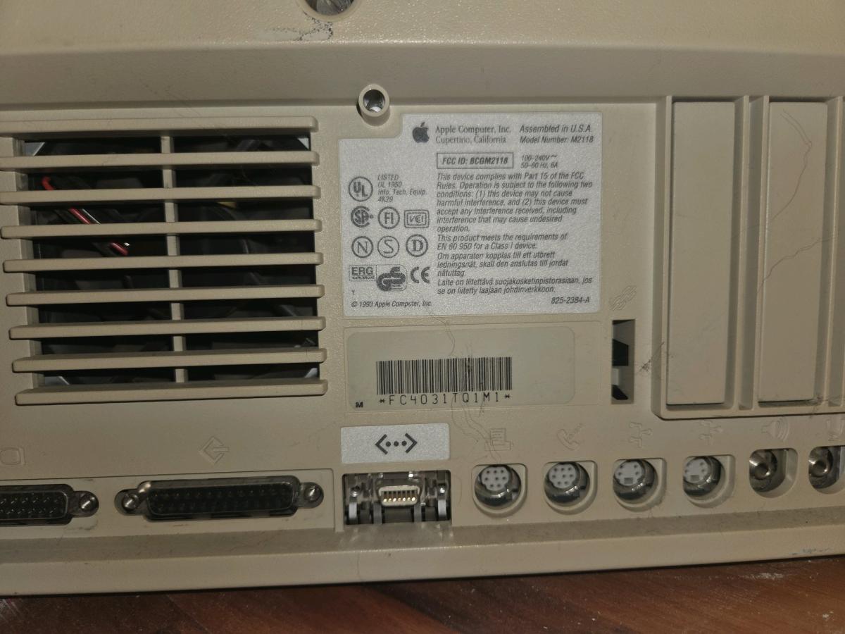 93 Macintosh Quadra 650 M0115 Keyboard