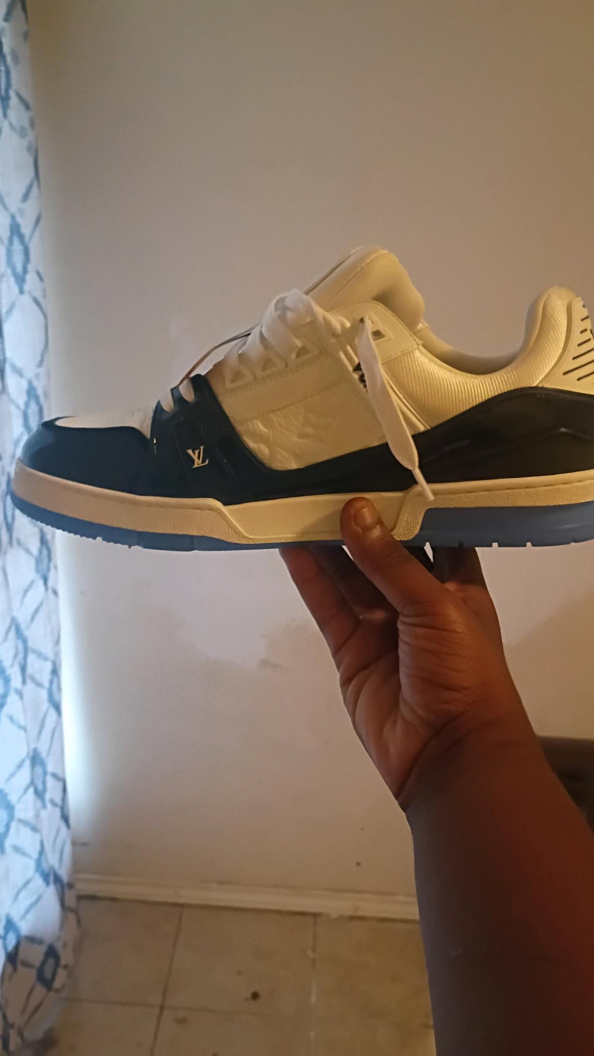 louis vuitton size 13 just throw me a offer