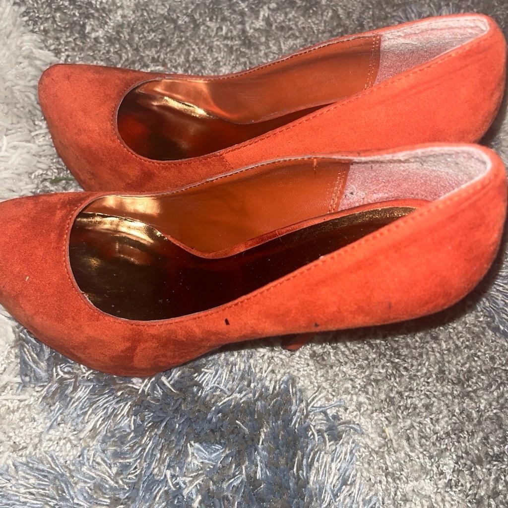 breckelles heels