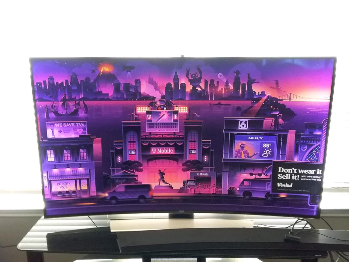 Samsung 65 Curved 4K UHD Smart TV 9000 Series Flagship Model