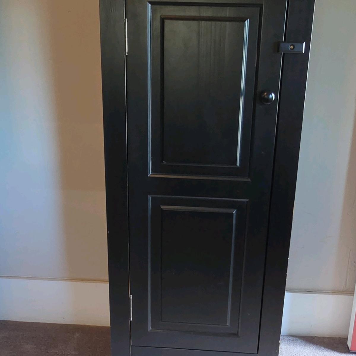 Black Freestanding Jelly Cabinet 1 Door 3 Shelves 22x13x505