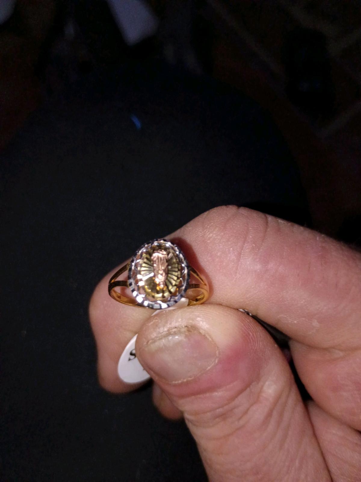 18 karat gold plated over sterling silver size 7 ring