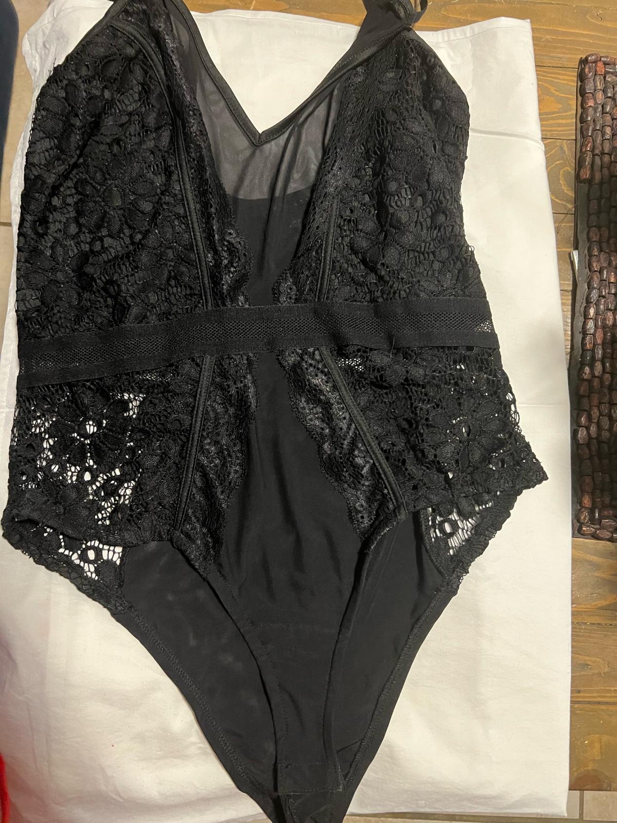 black lg body suit like new