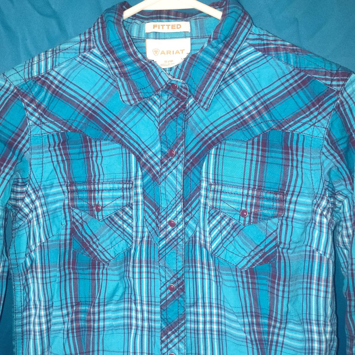 womens Ariat Plaid Button up cowgirl shirt size small