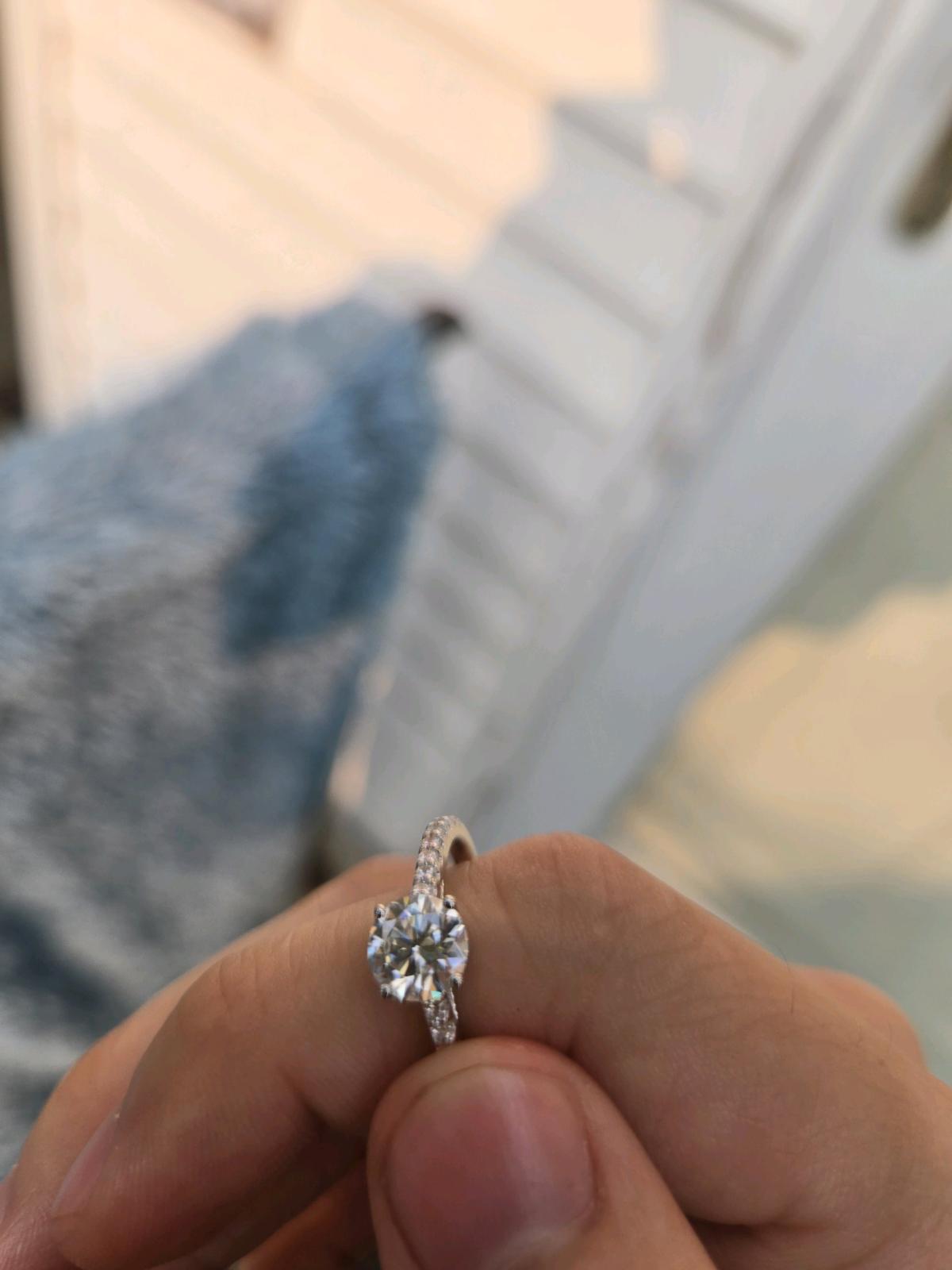 Sparkling Sterling Silver Moissanite Engagement Ring 095 CT