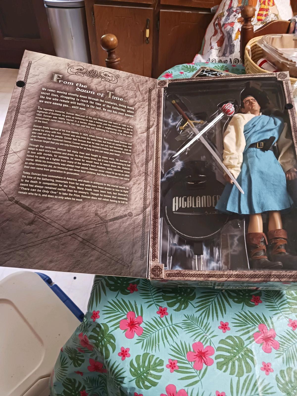 Sideshow Collectibles Duncan And Connor MacLeod