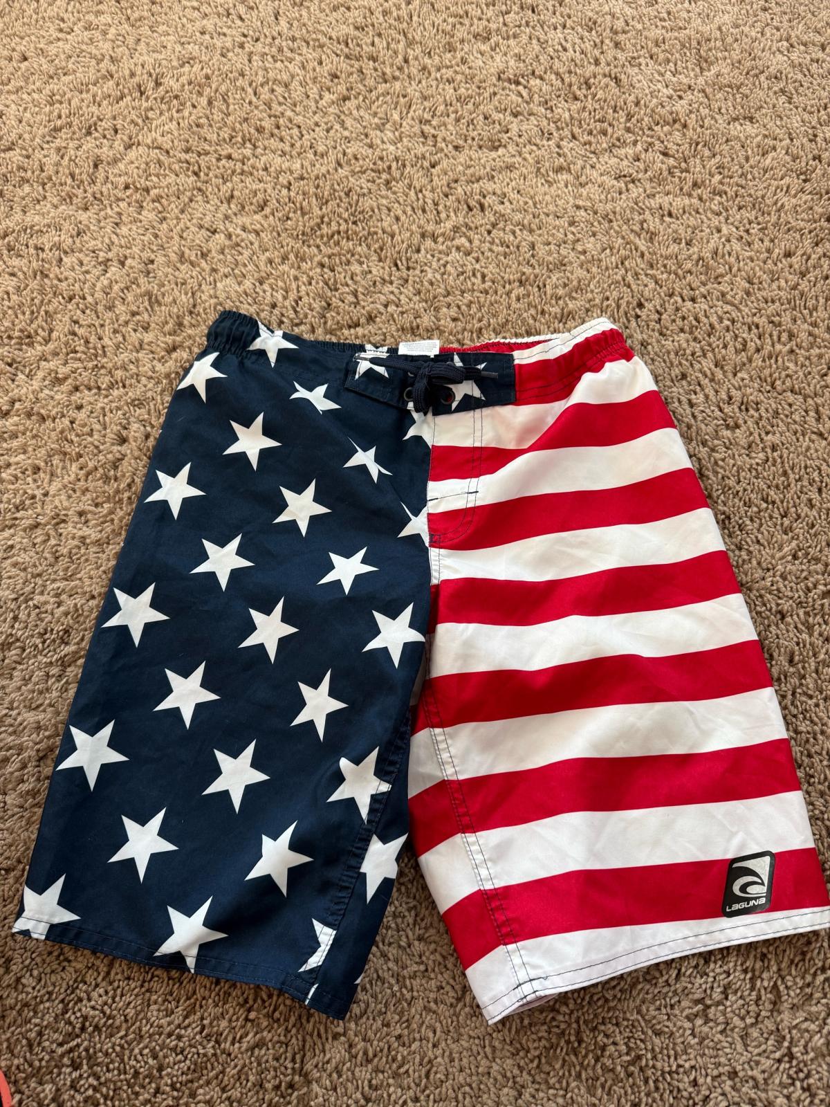 mixed lot of mens shorts