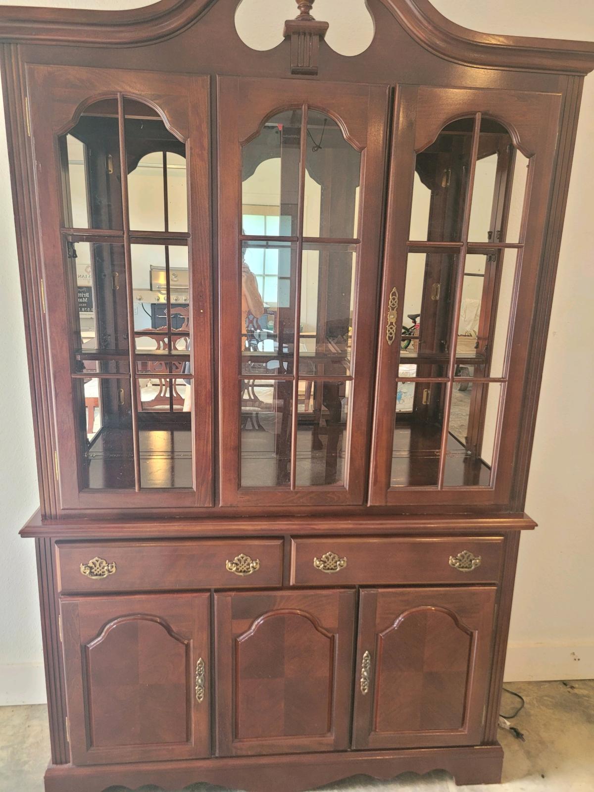 Dining Room set with China Hutch and Buffet table